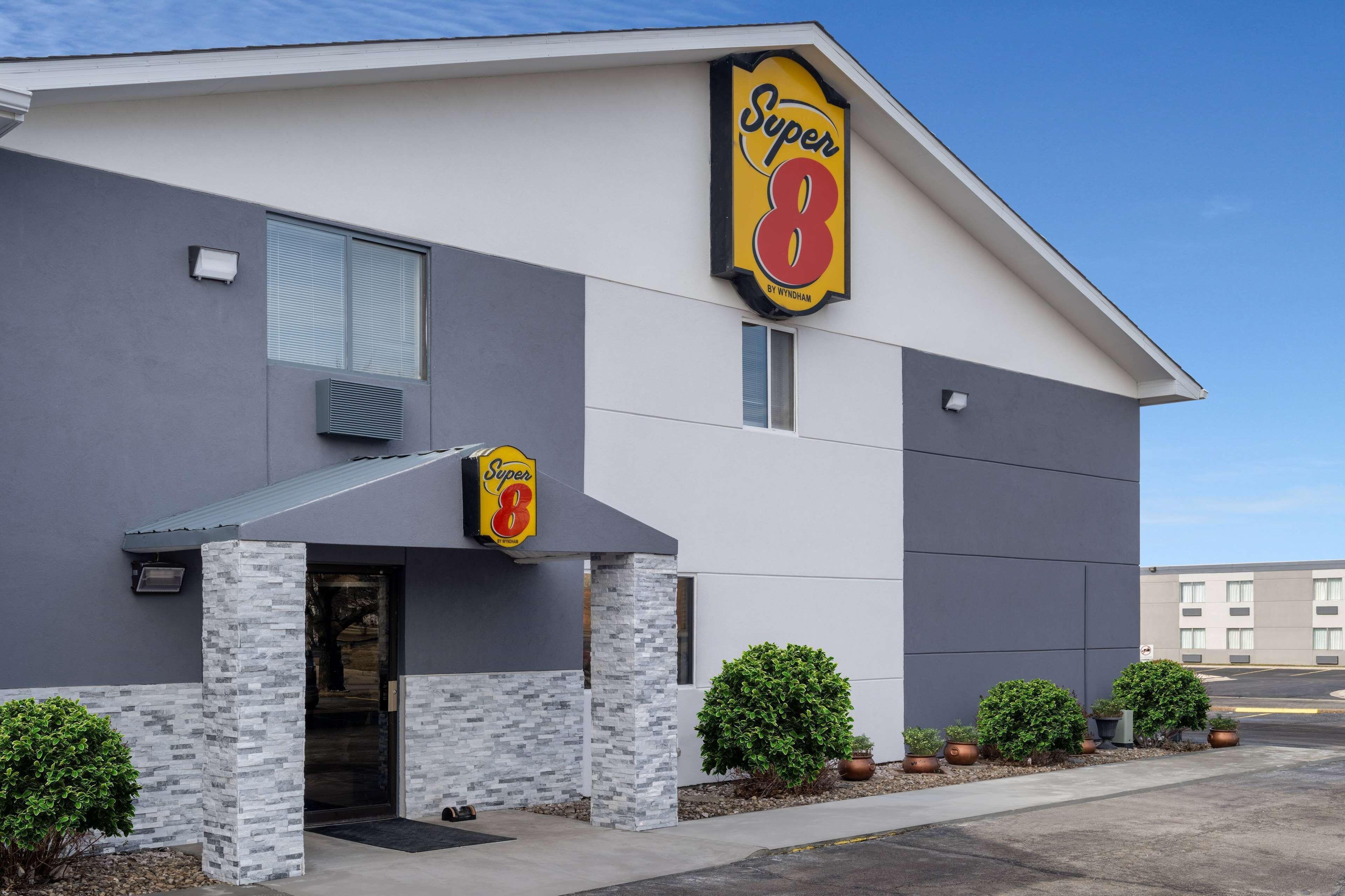 5 Budget Hotels Near Whiteco Industries Inc Worth Booking