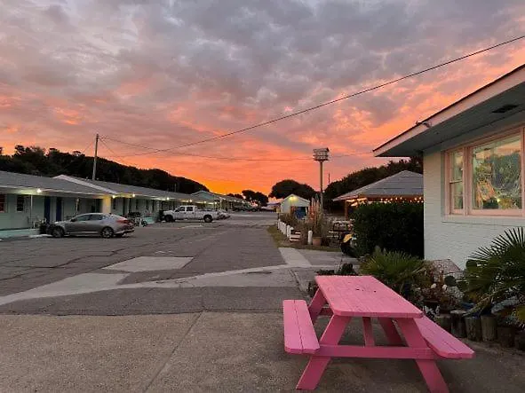 10 Highly Rated Comfort Hotels in North Carolina Worth Booking